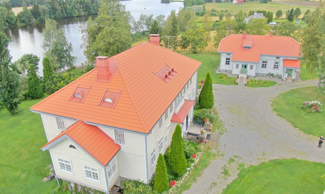 Kartanon Tiilikatto